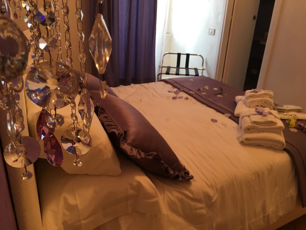 Crystal Rhome 로마 외부 사진